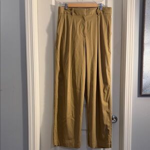 Lululemon Athletica Women's Tan Trousers